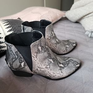 Snakeskin print booties